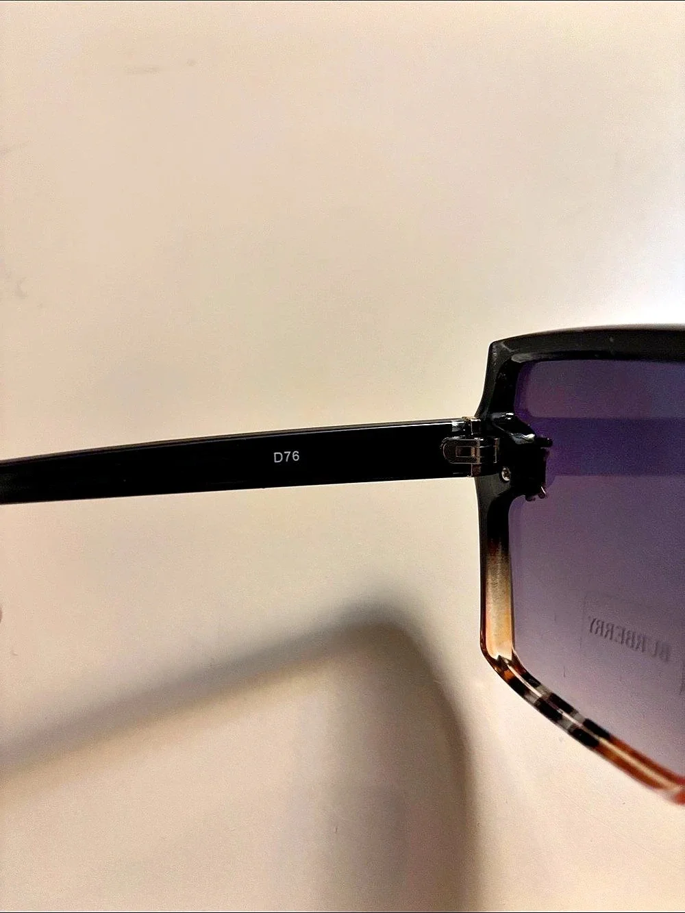 Burberry Daisy Square Sunglasses Black & Brown NWOT